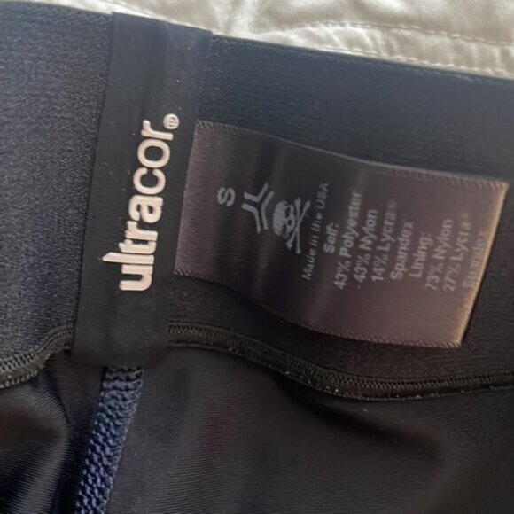 Beyond Yoga And Ultracor High End Workout Printed Leggings Size Small - Picture 4 of 6